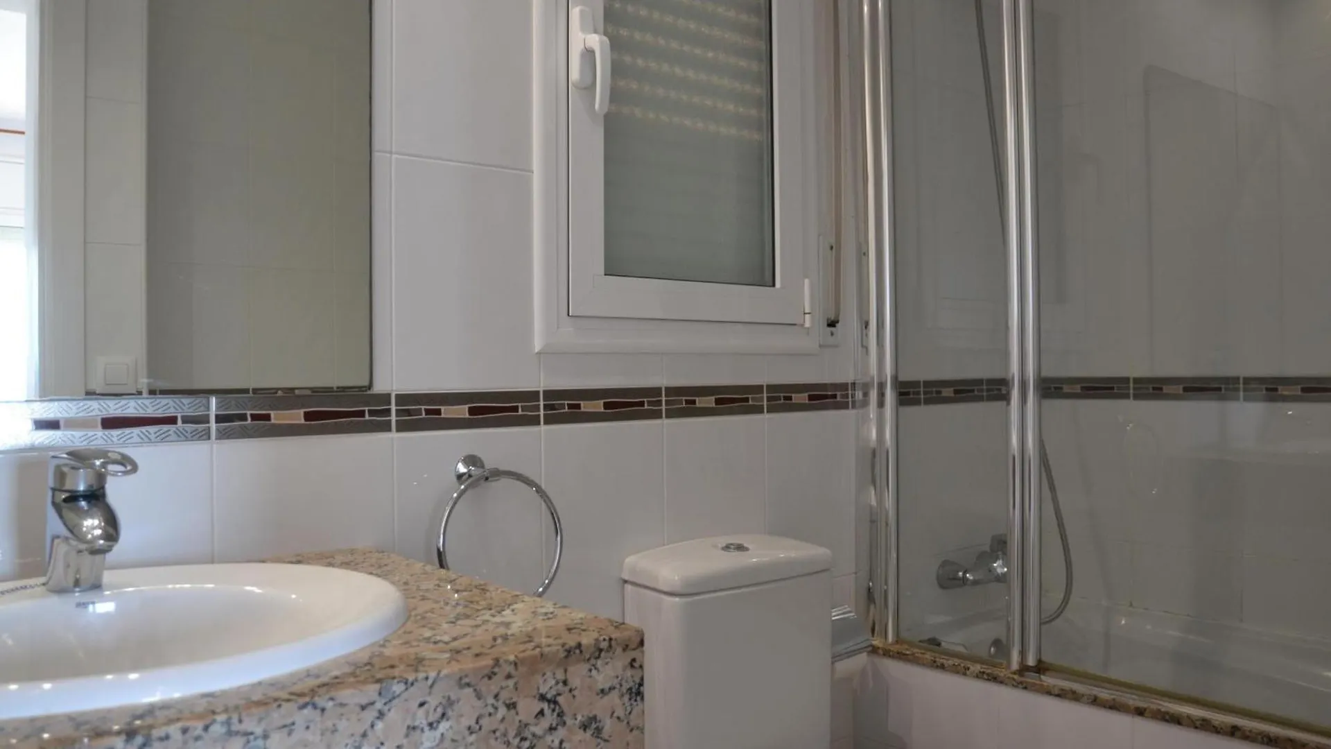 Casa Mediterranea - L'Estartit, Roca Maura - Es-323-70 Spain