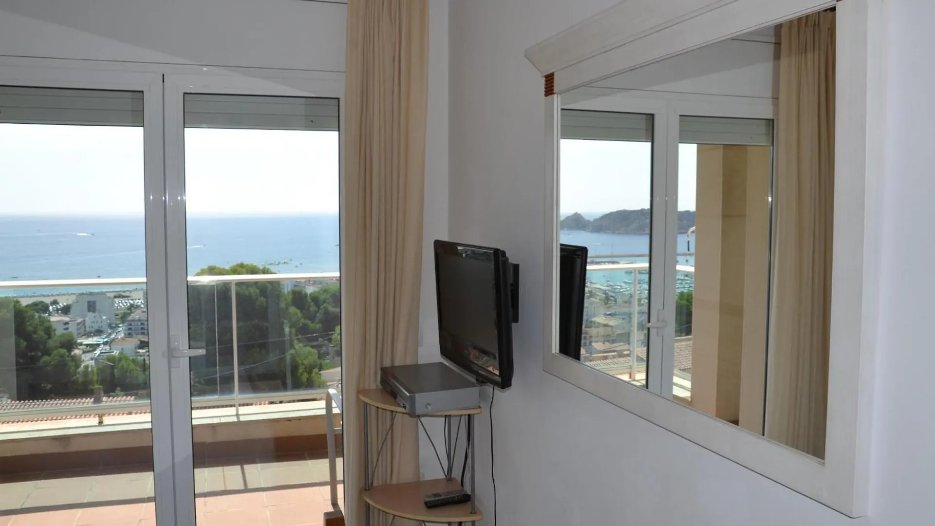 Casa Mediterranea - L'Estartit, Roca Maura - Es-323-70 0*, L'Estartit Spain